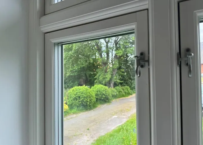 Schumis Ferienhus Гардинг